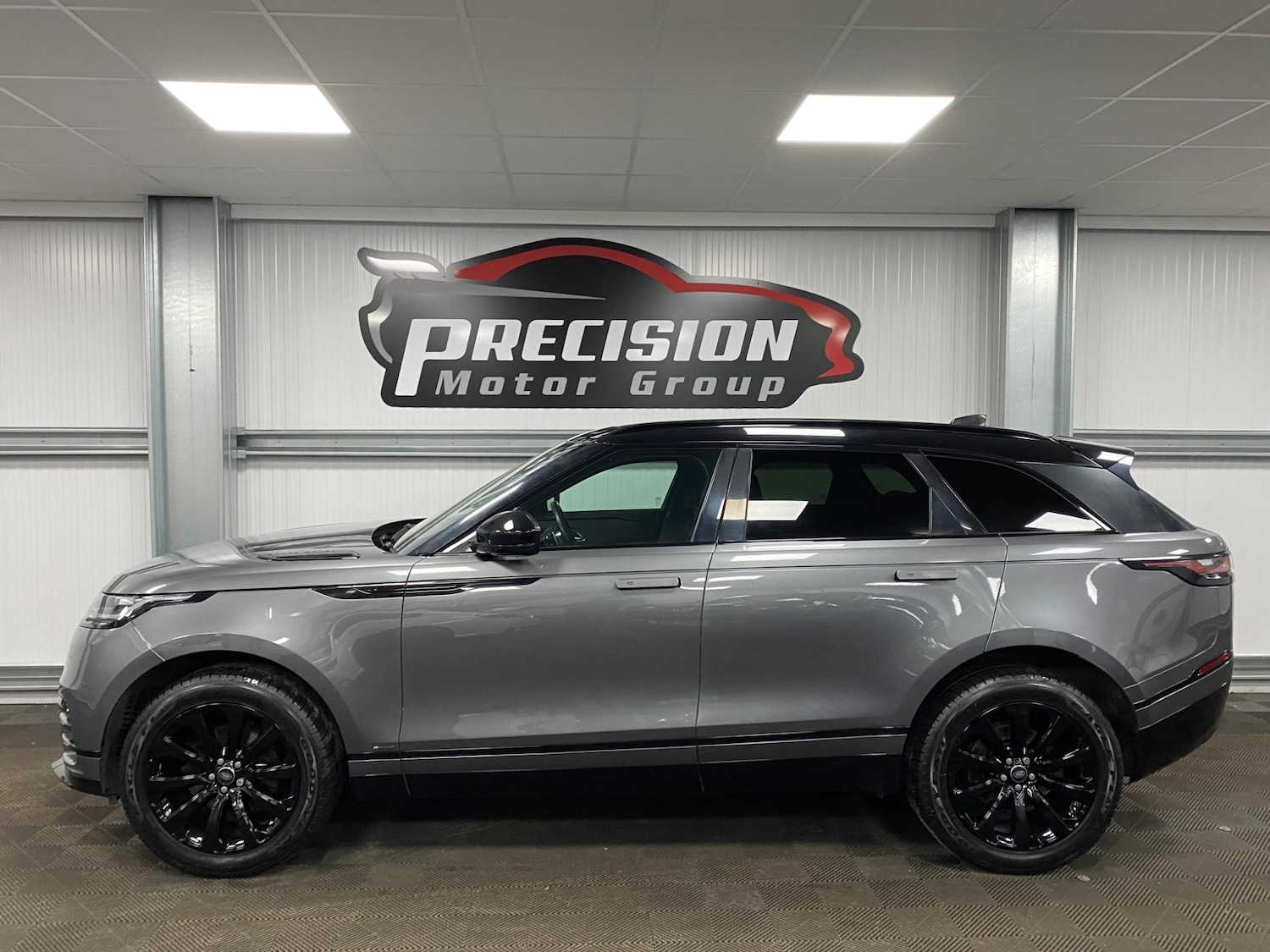 Used Land Rover Range Rover Velar 2018 for sale - 76380489: Photo 18