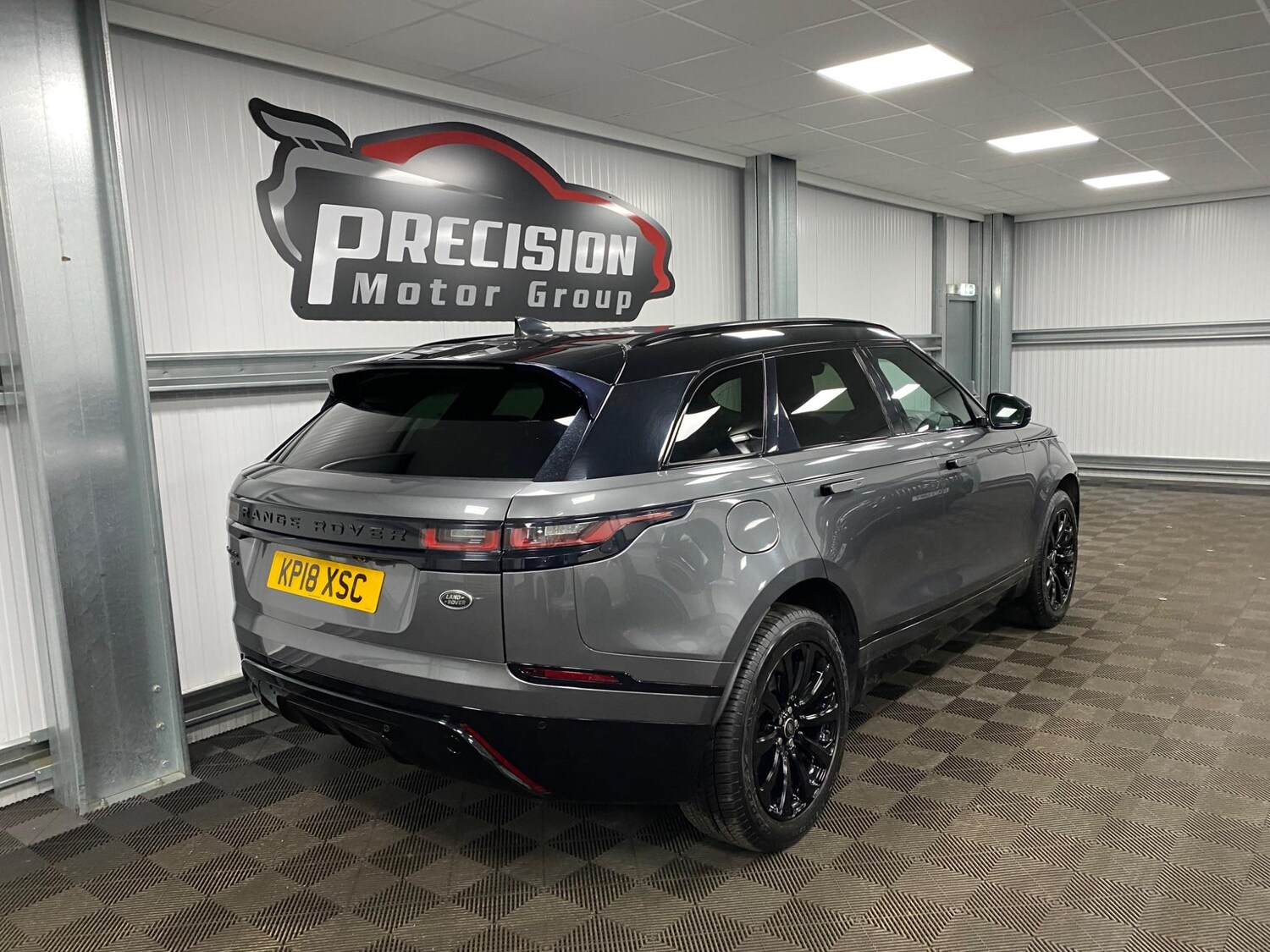 Used Land Rover Range Rover Velar 2018 for sale - 76380489: Photo 30