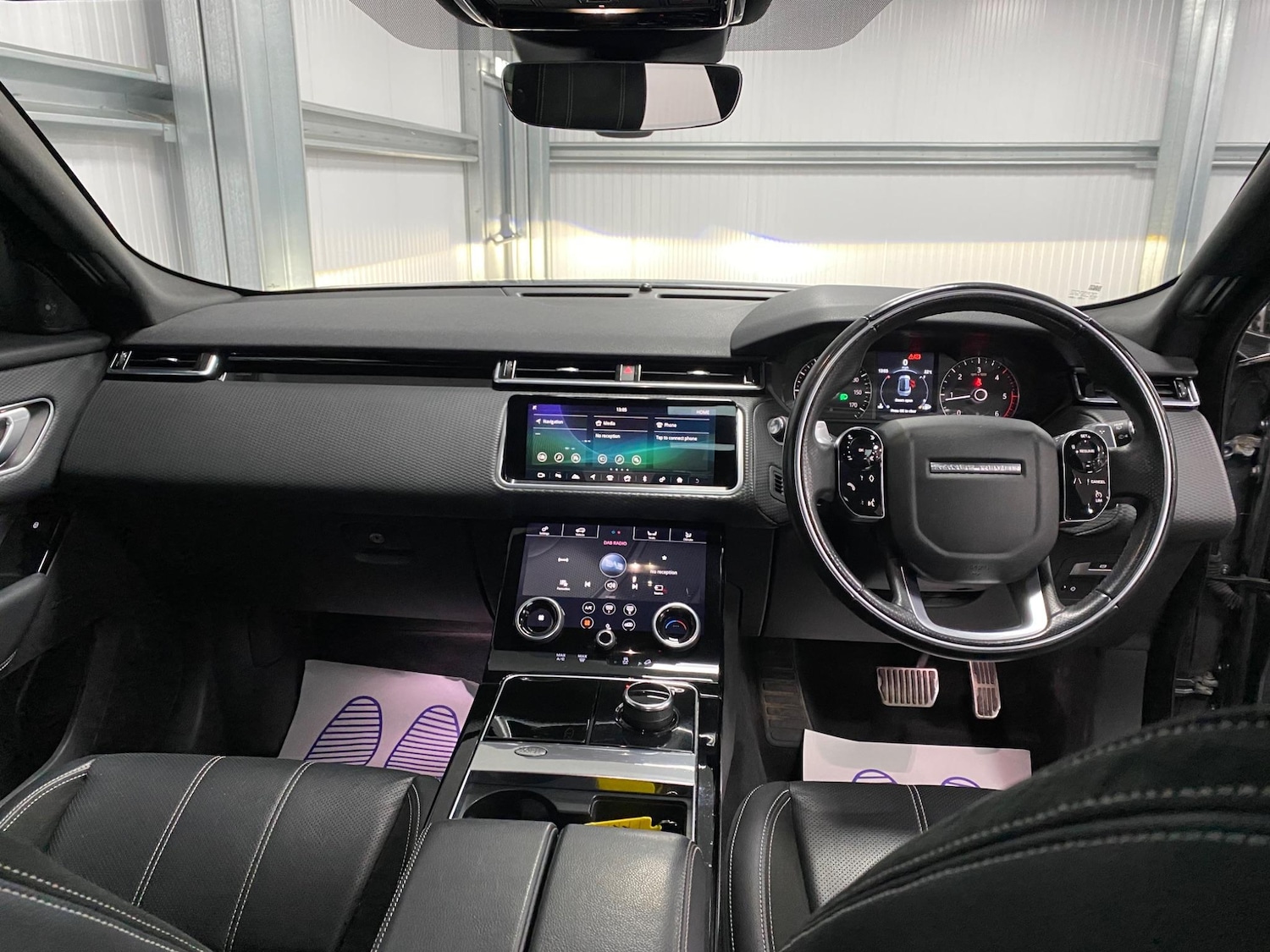 Used Land Rover Range Rover Velar 2018 for sale - 76380489: Photo 32