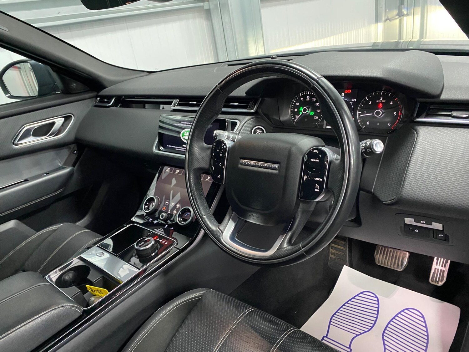 Used Land Rover Range Rover Velar 2018 for sale - 76380489: Photo 37