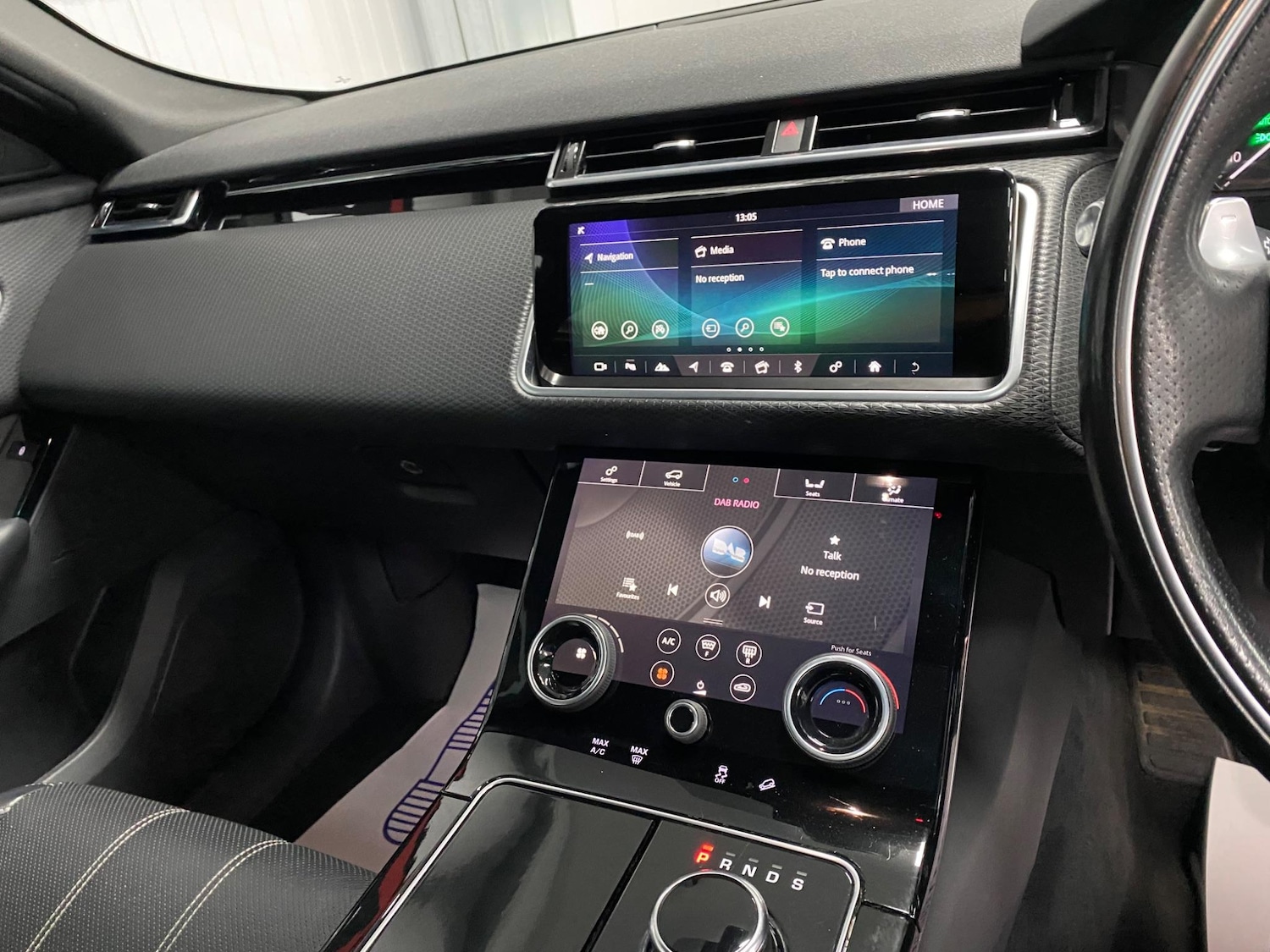 Used Land Rover Range Rover Velar 2018 for sale - 76380489: Photo 46