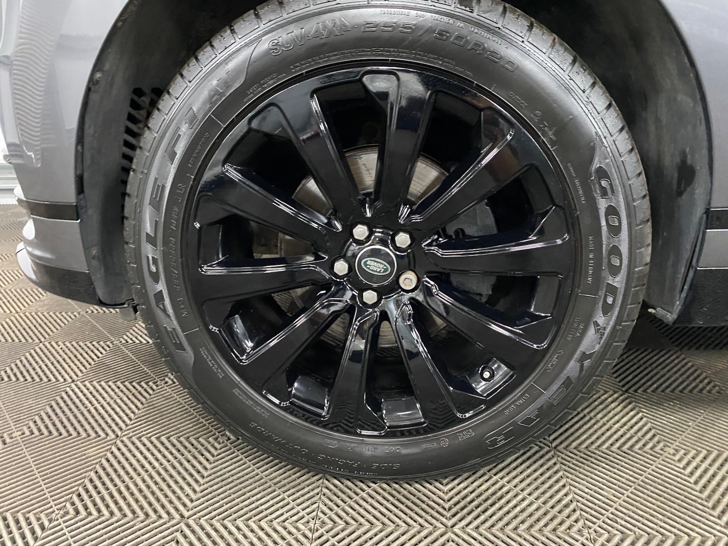 Used Land Rover Range Rover Velar 2018 for sale - 76380489: Photo 52