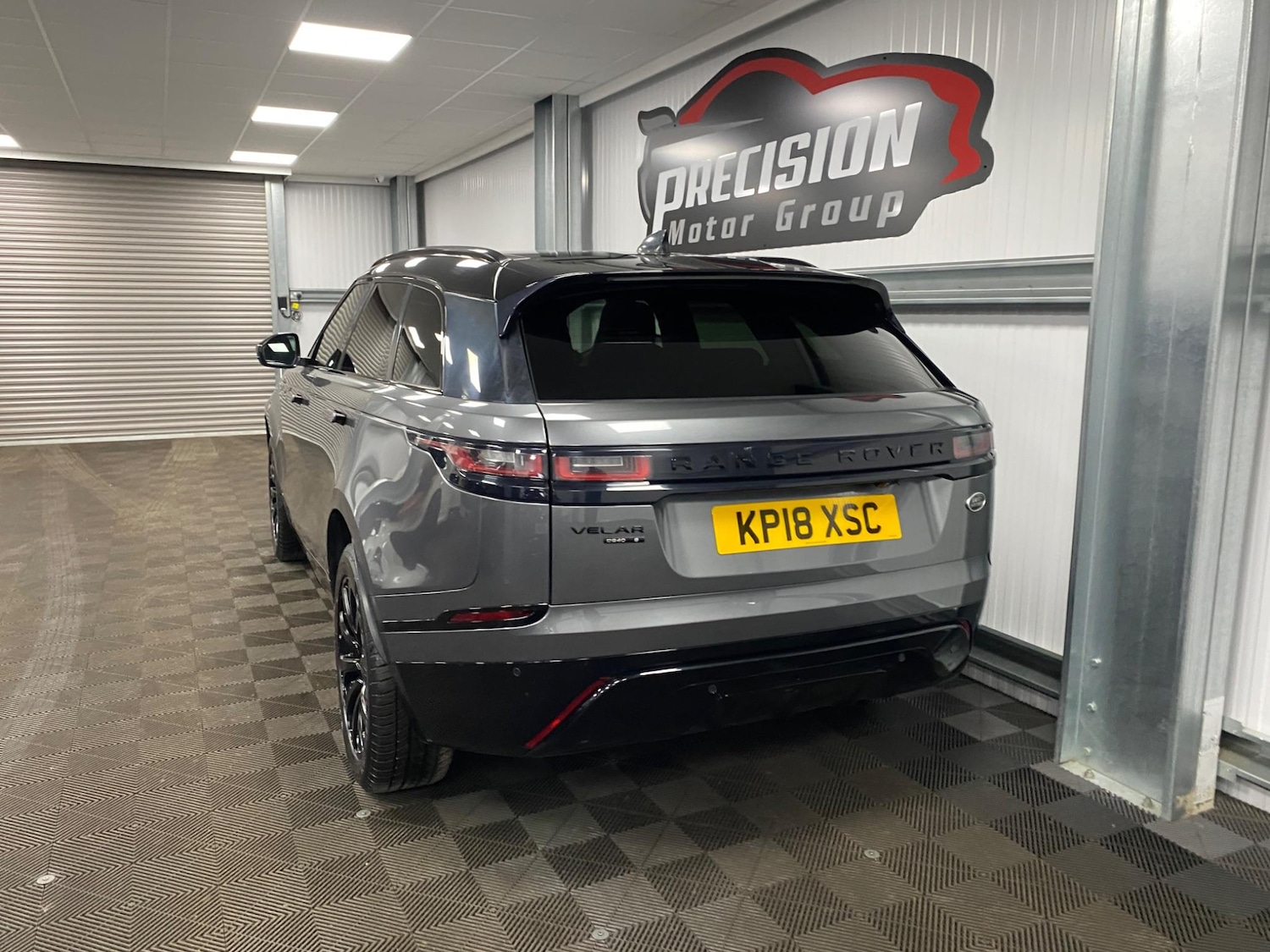 Used Land Rover Range Rover Velar 2018 for sale - 76380489: Photo 7