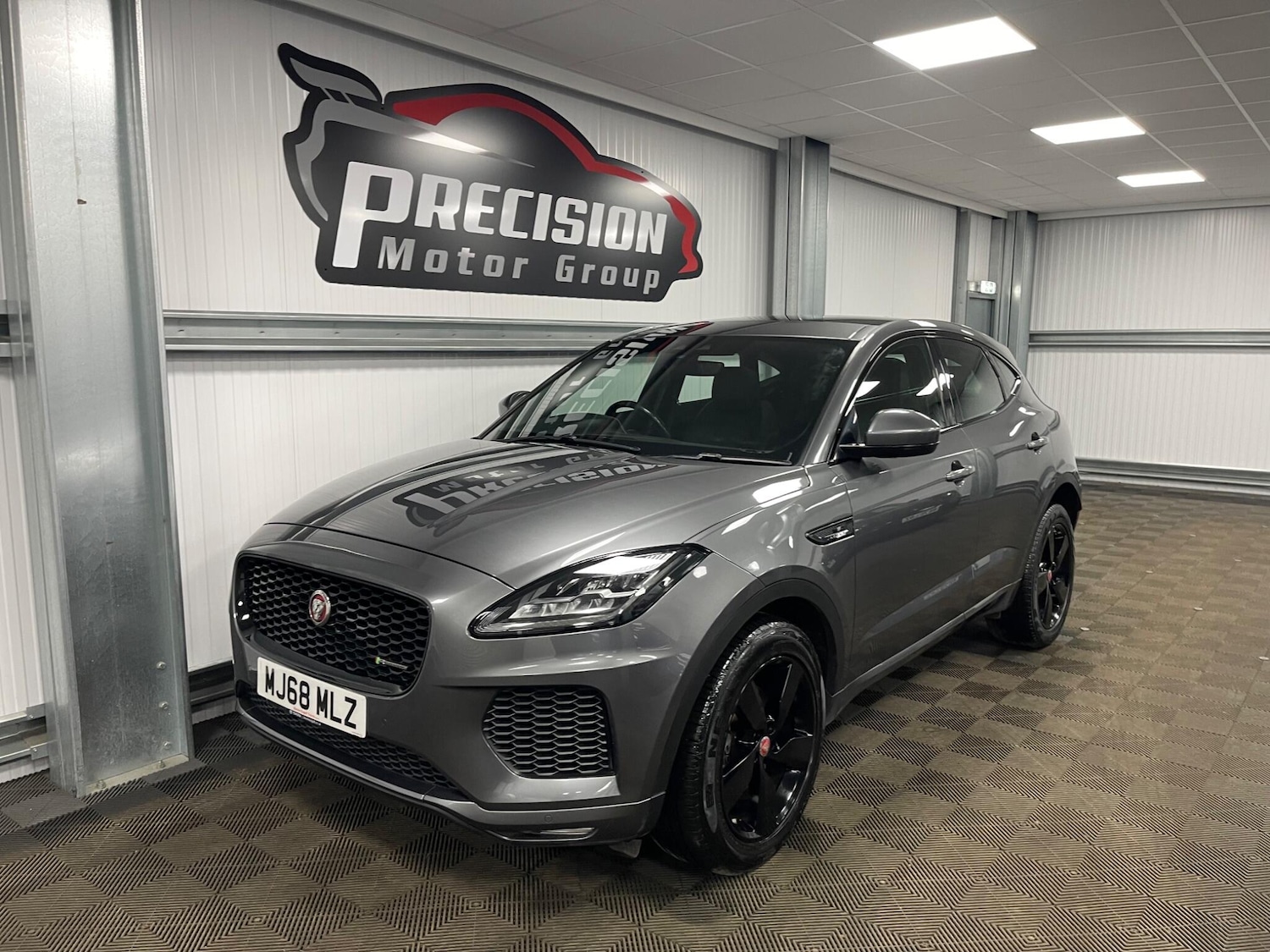 Used Jaguar E-Pace 2018 for sale - 77970298: Photo 11