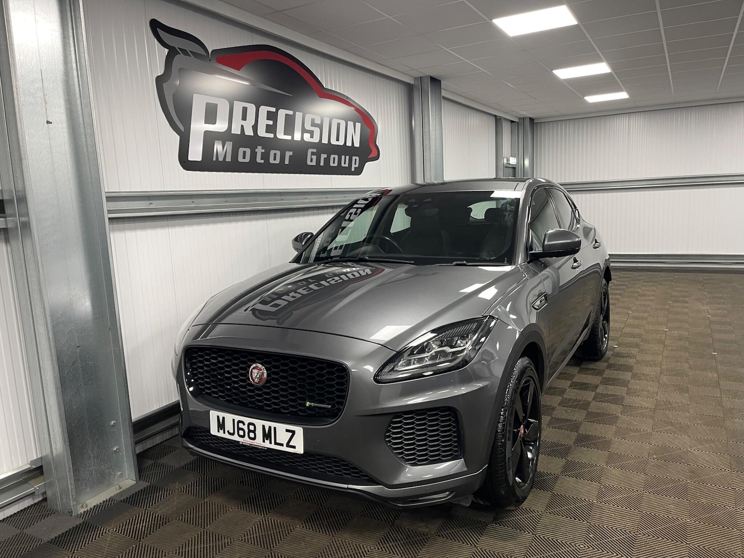 Used Jaguar E-Pace 2018 for sale - 77970298: Photo 12