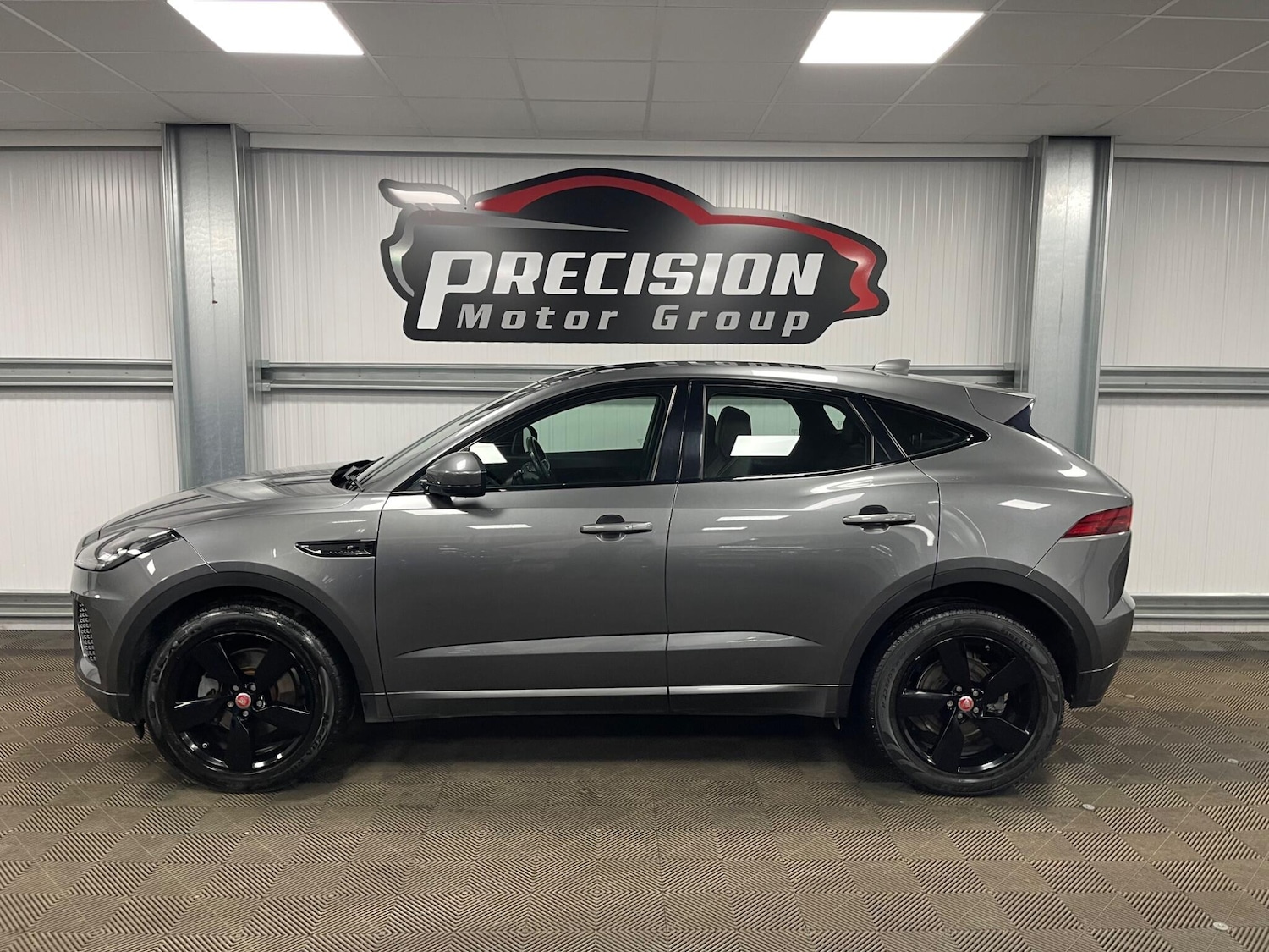 Used Jaguar E-Pace 2018 for sale - 77970298: Photo 16