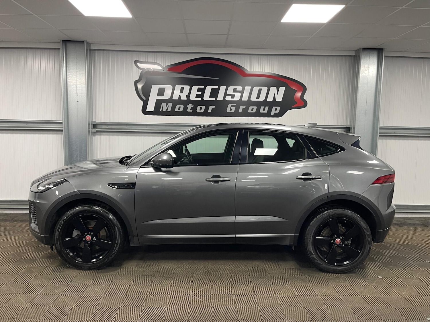 Used Jaguar E-Pace 2018 for sale - 77970298: Photo 18