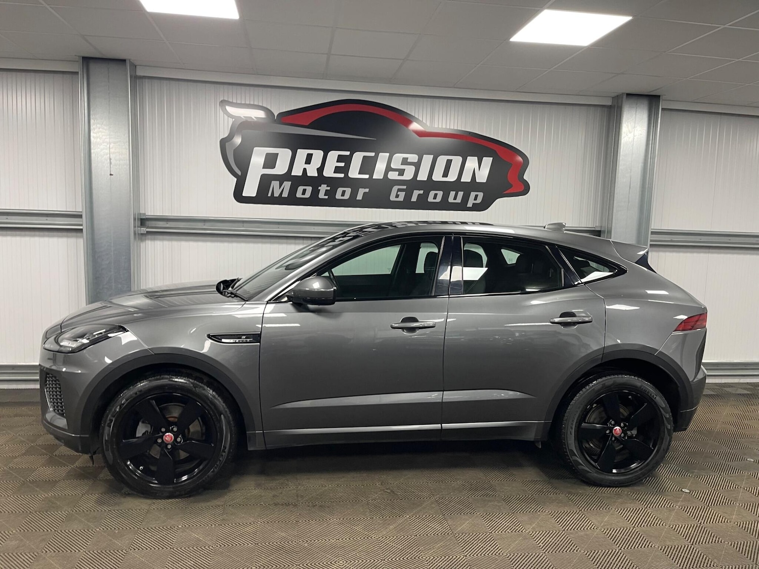 Used Jaguar E-Pace 2018 for sale - 77970298: Photo 21