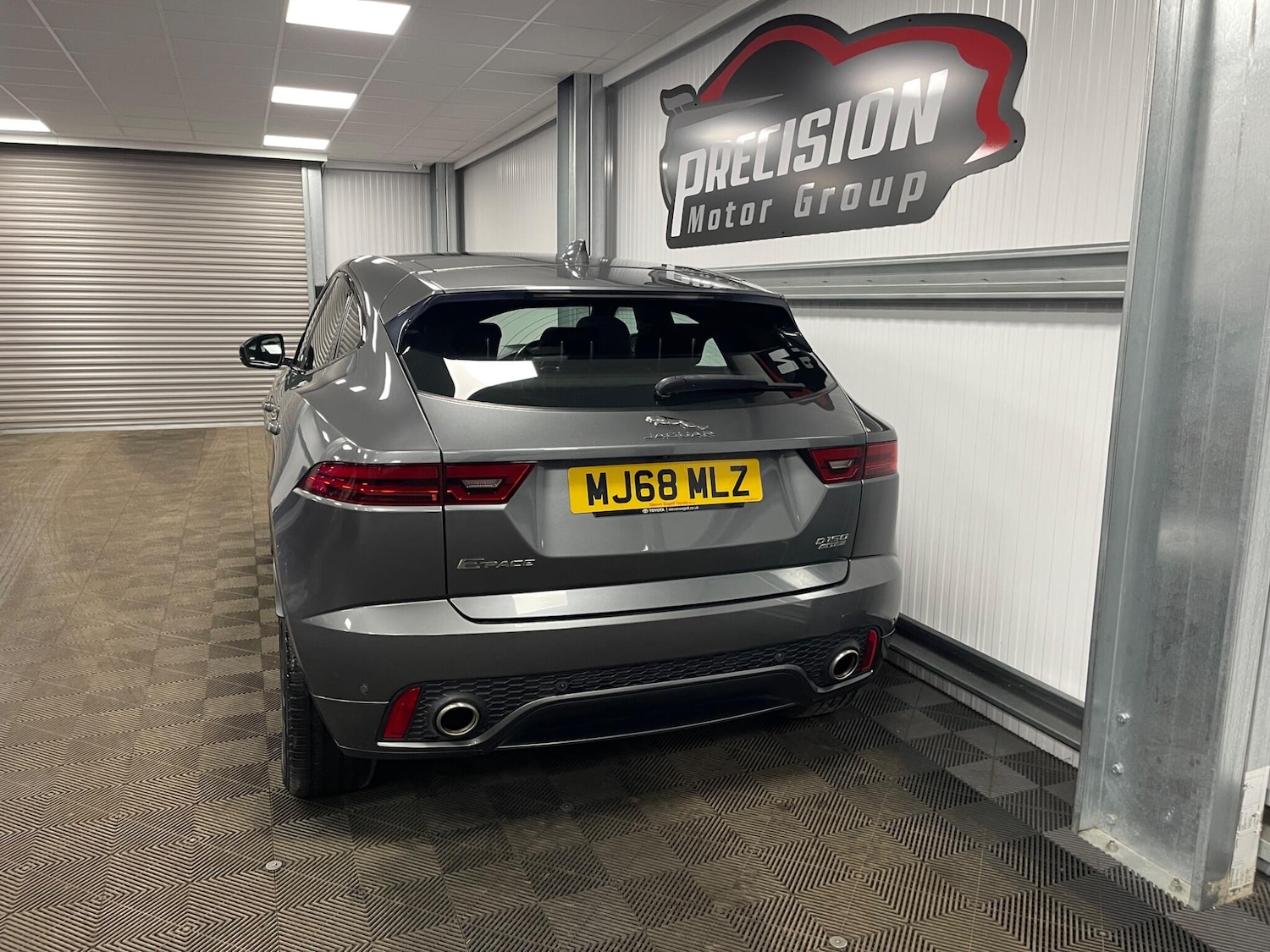 Used Jaguar E-Pace 2018 for sale - 77970298: Photo 25