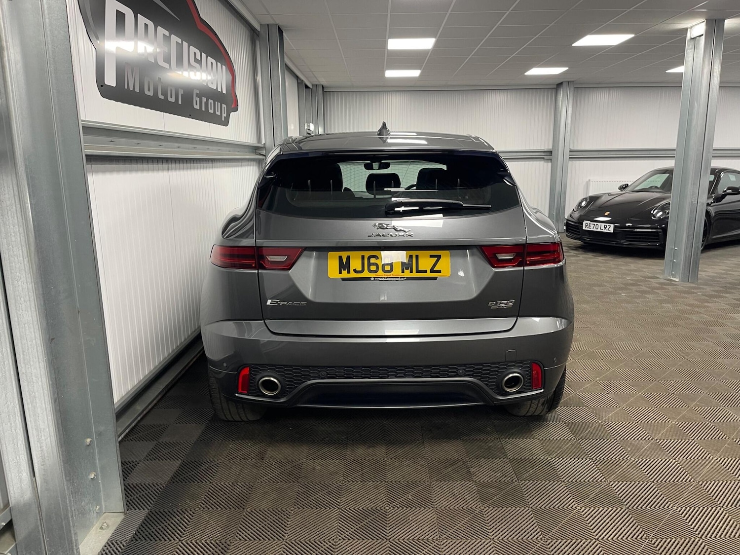 Used Jaguar E-Pace 2018 for sale - 77970298: Photo 27