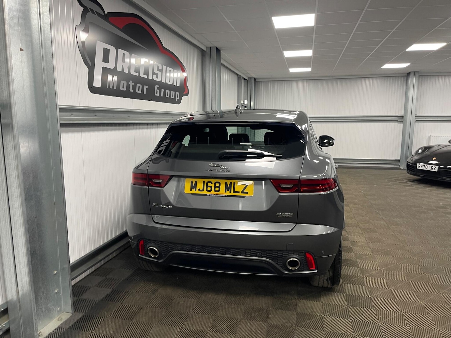 Used Jaguar E-Pace 2018 for sale - 77970298: Photo 29