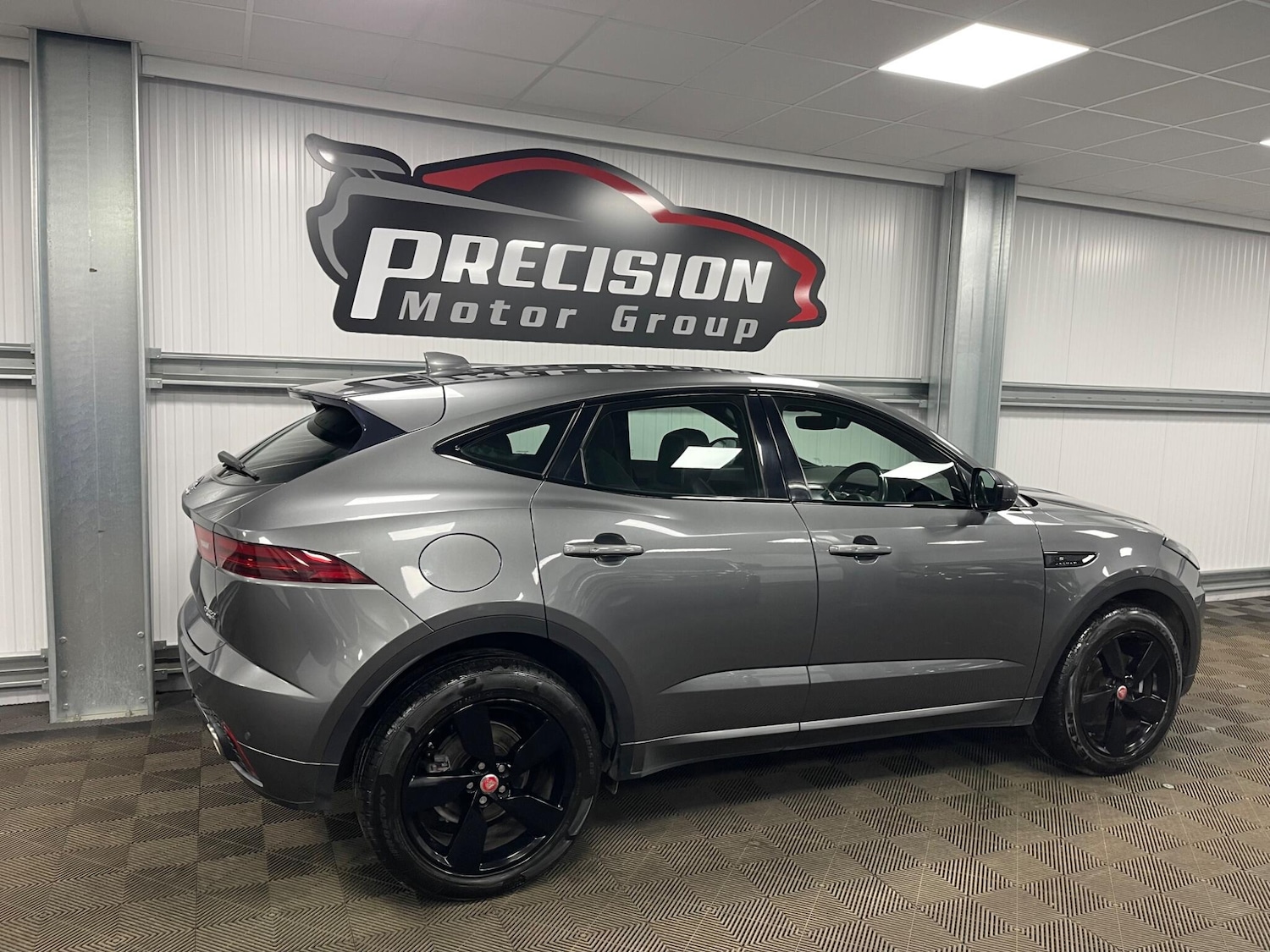 Used Jaguar E-Pace 2018 for sale - 77970298: Photo 31