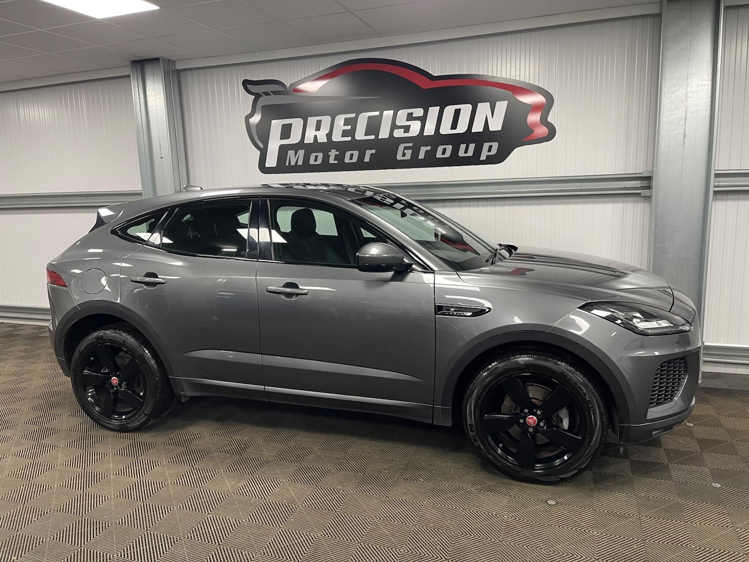 Used Jaguar E-Pace 2018 for sale - 77970298: Photo 34