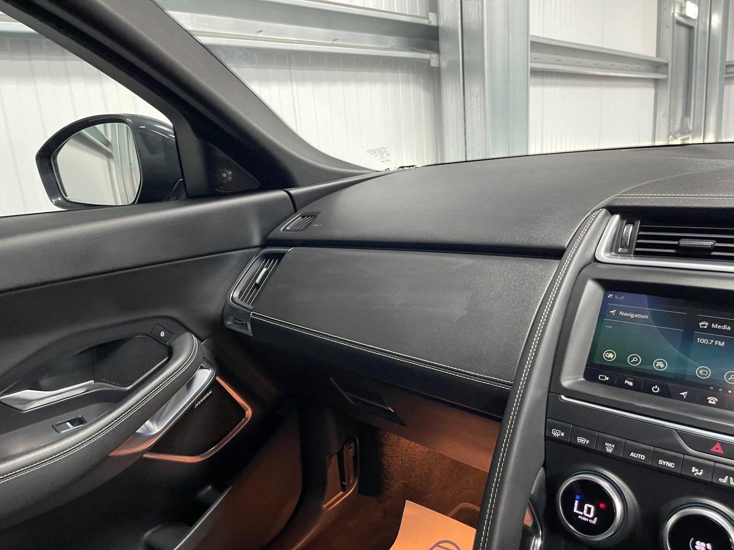 Used Jaguar E-Pace 2018 for sale - 77970298: Photo 40