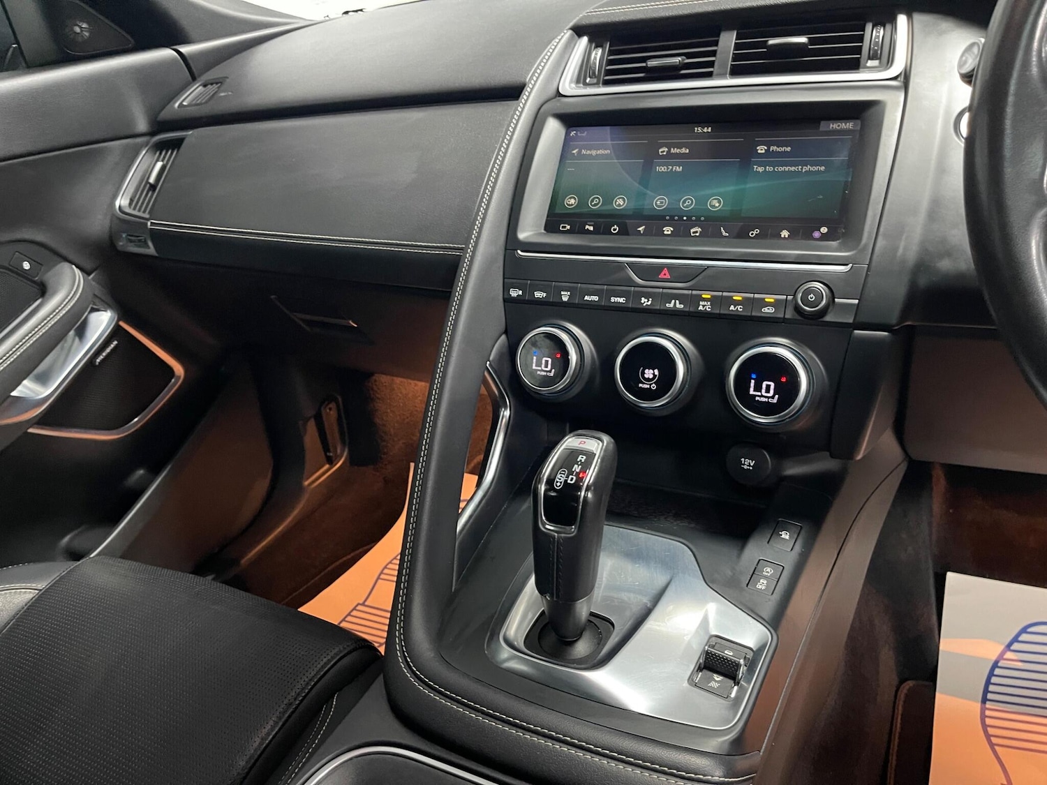 Used Jaguar E-Pace 2018 for sale - 77970298: Photo 41