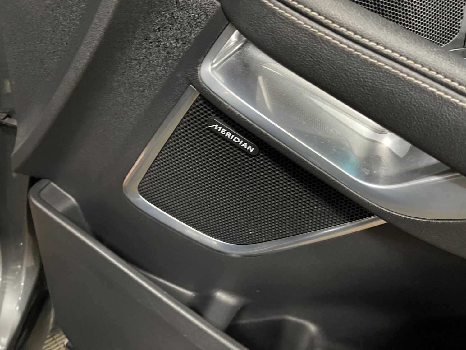 Used Jaguar E-Pace 2018 for sale - 77970298: Photo 54