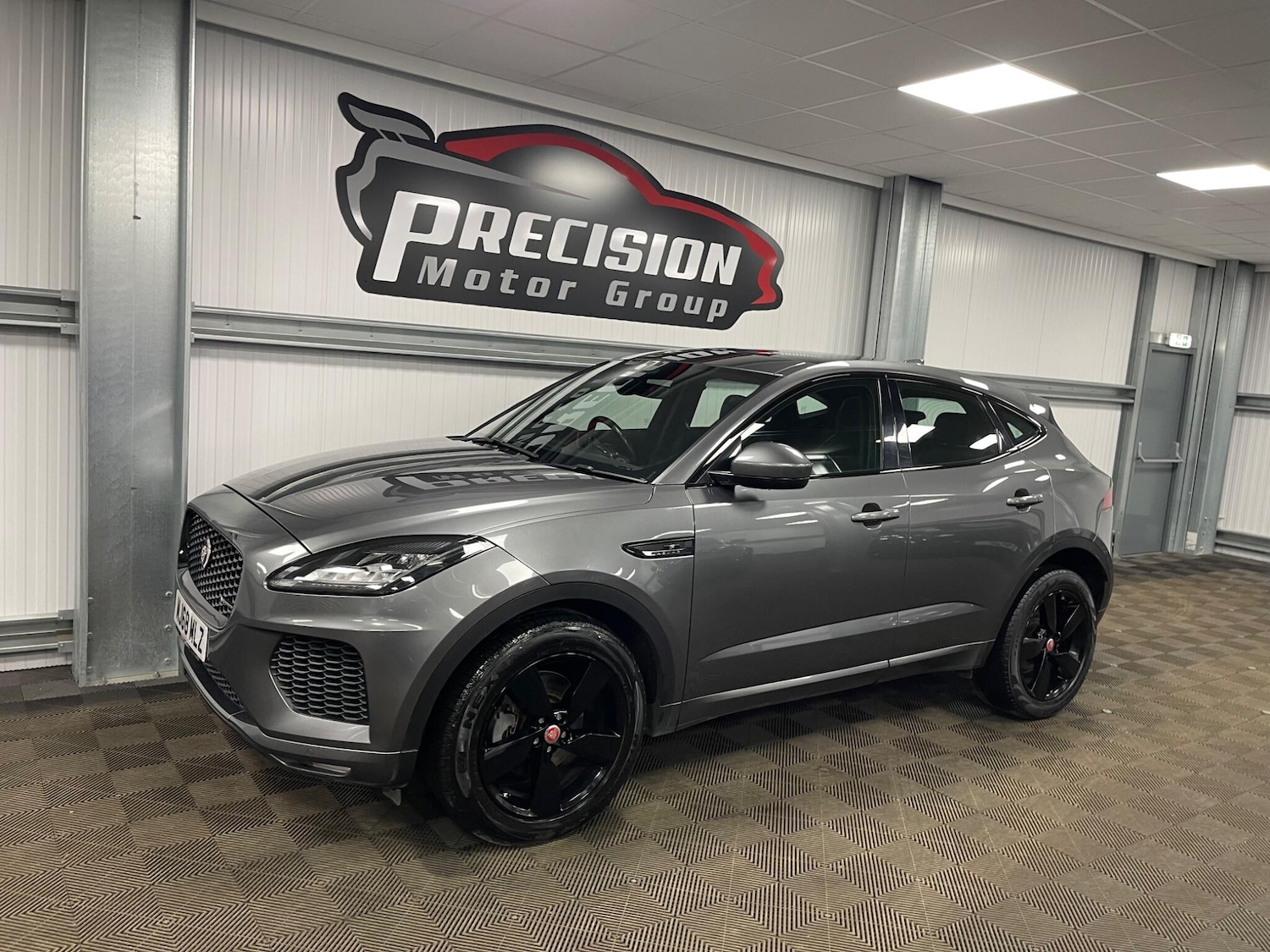 Used Jaguar E-Pace 2018 for sale - 77970298: Photo 6