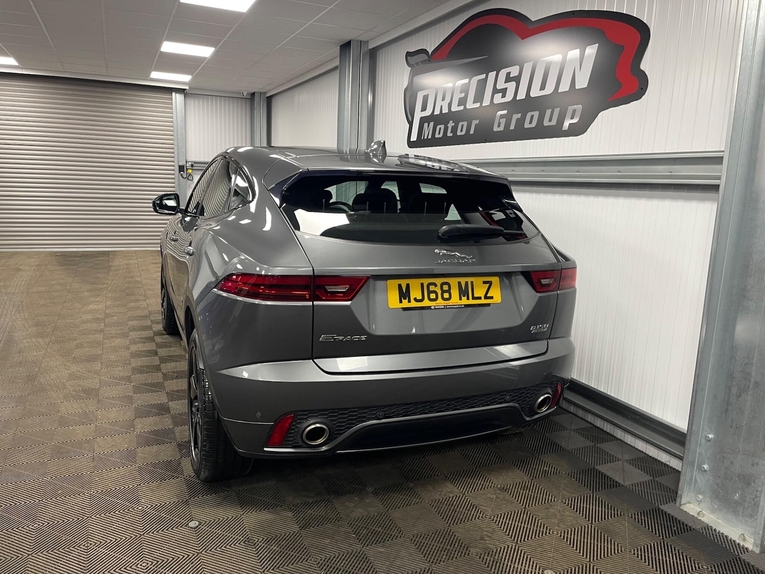 Used Jaguar E-Pace 2018 for sale - 77970298: Photo 7