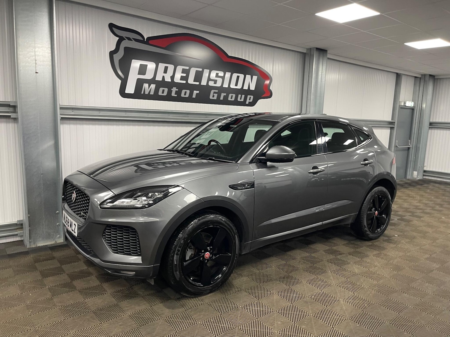 Used Jaguar E-Pace 2018 for sale - 77970298: Photo 9