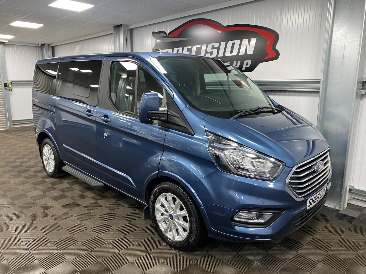 Used Ford Tourneo Custom 2019 for sale - 76995682: Photo 2