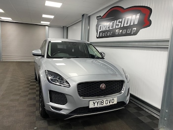 Used Jaguar E-Pace 2018 for sale - 75990812: Photo 2