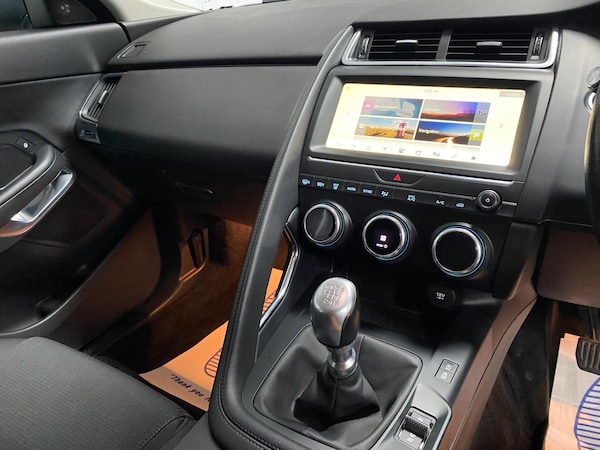 Used Jaguar E-Pace 2018 for sale - 75990812: Photo 35