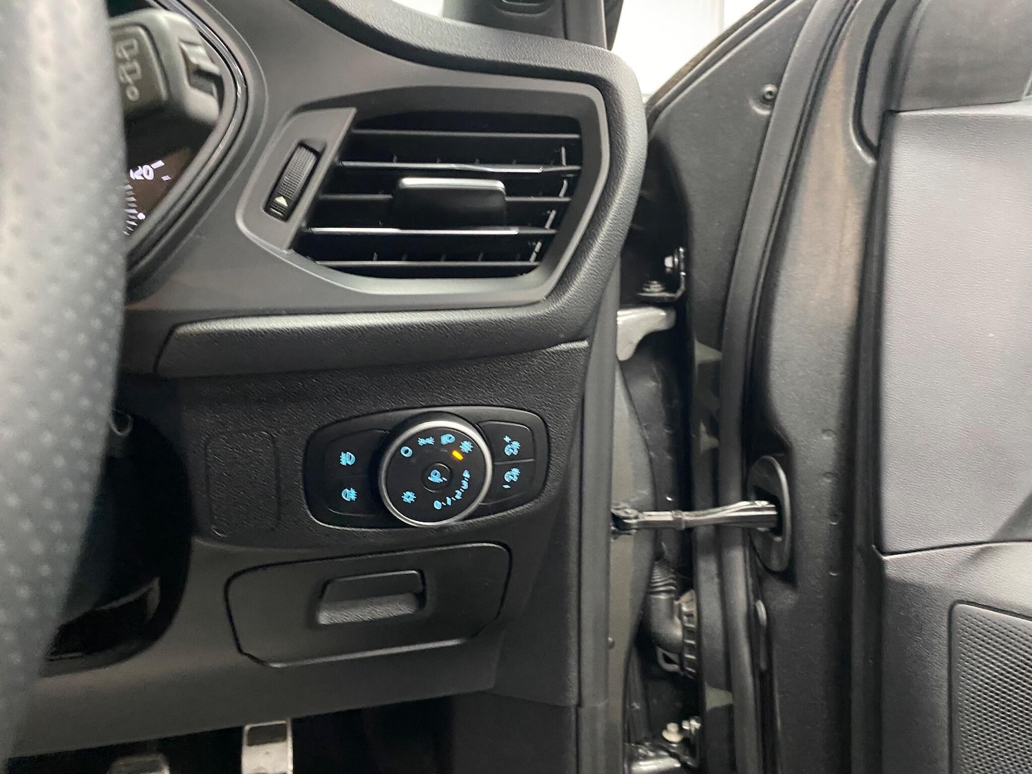 Used Ford Focus 2020 for sale - 77029429: Photo 37