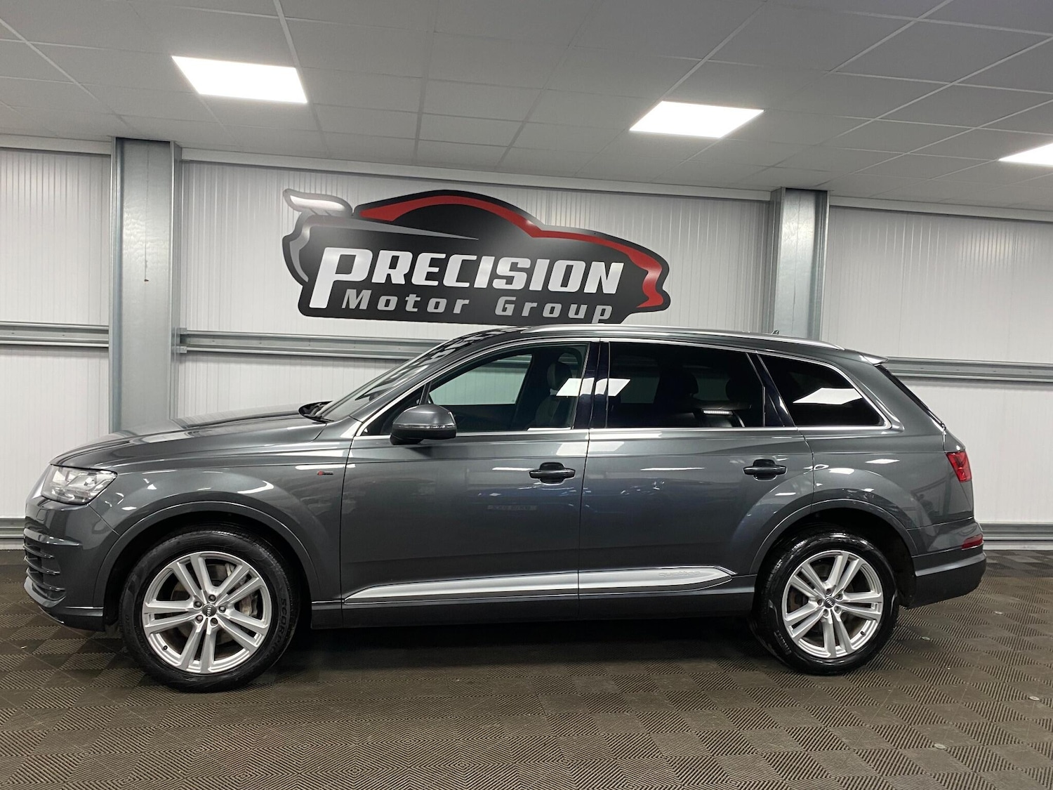 Used Audi Q7 2016 for sale - 76952384: Photo 15