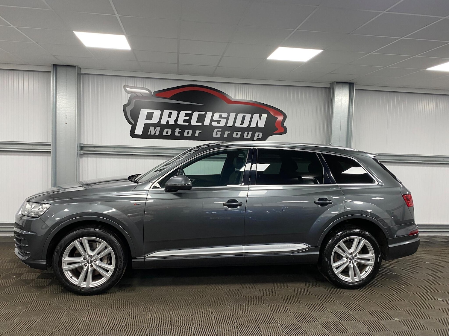 Used Audi Q7 2016 for sale - 76952384: Photo 16