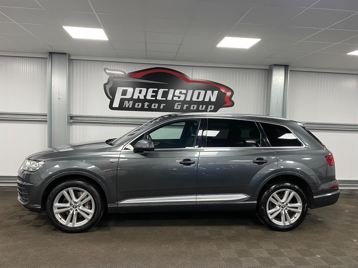 Used Audi Q7 2016 for sale - 76952384: Photo 17