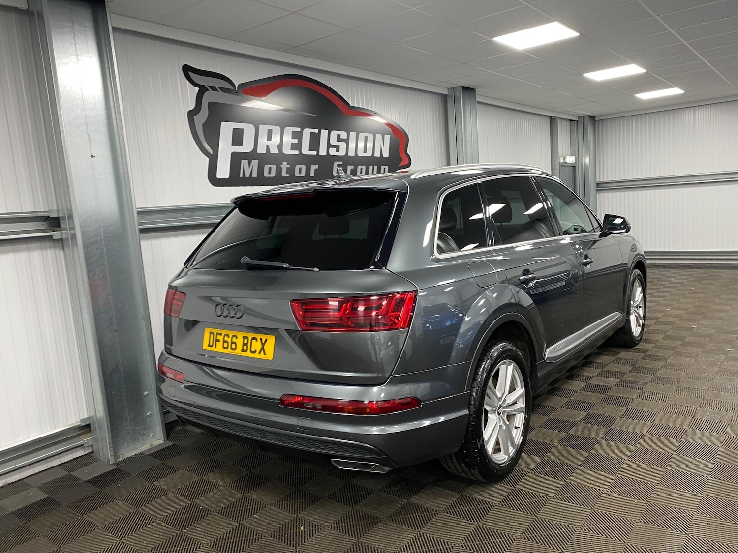 Used Audi Q7 2016 for sale - 76952384: Photo 30