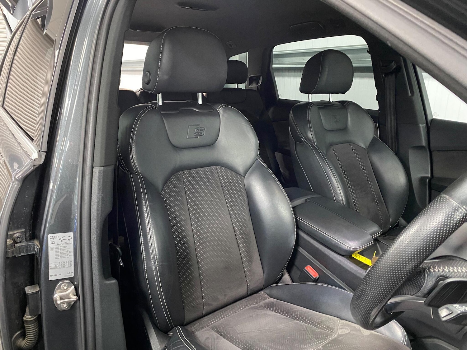 Used Audi Q7 2016 for sale - 76952384: Photo 35