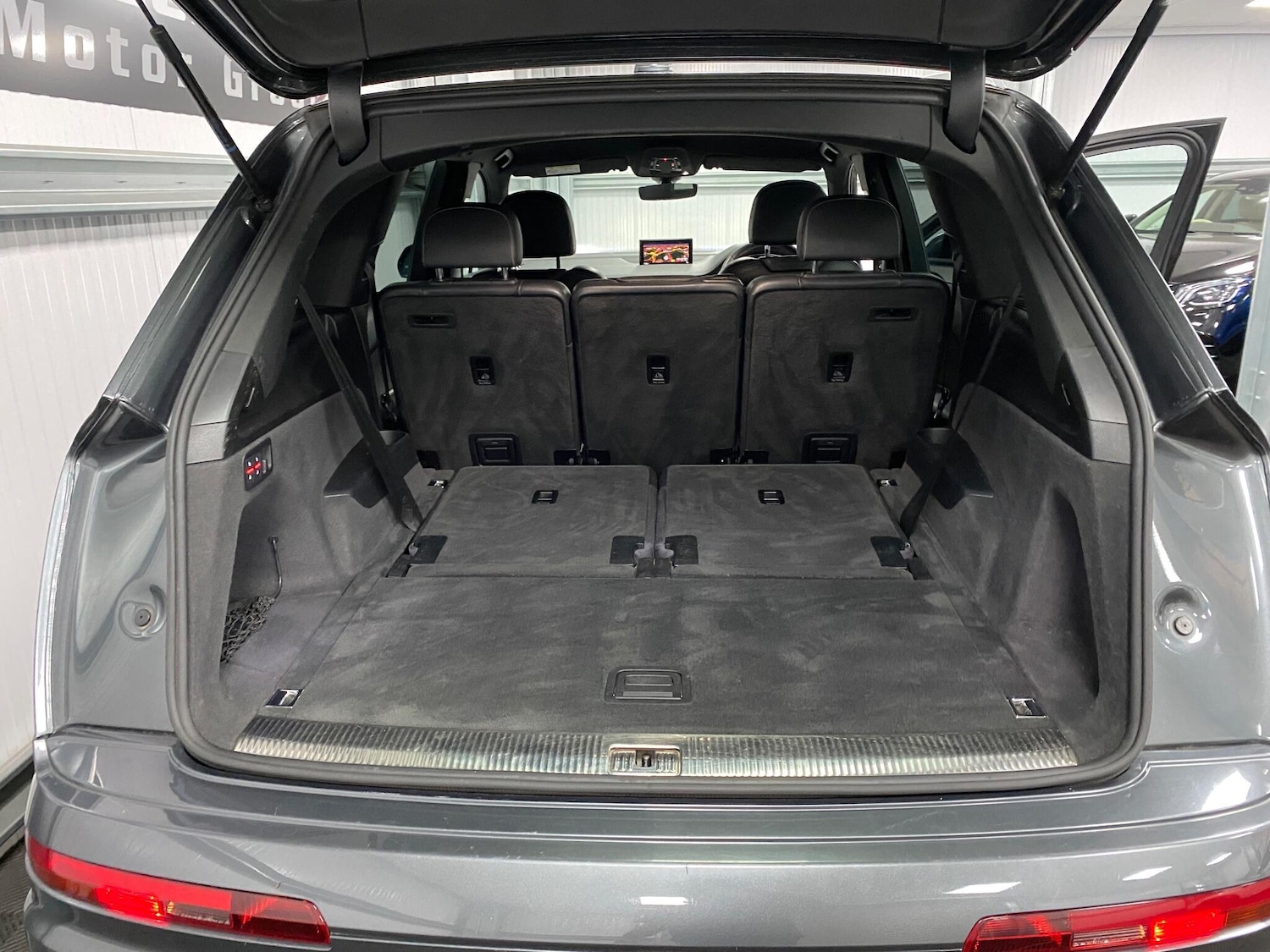 Used Audi Q7 2016 for sale - 76952384: Photo 47