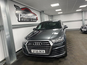 Used Audi Q7 2016 for sale - 76952384: Photo