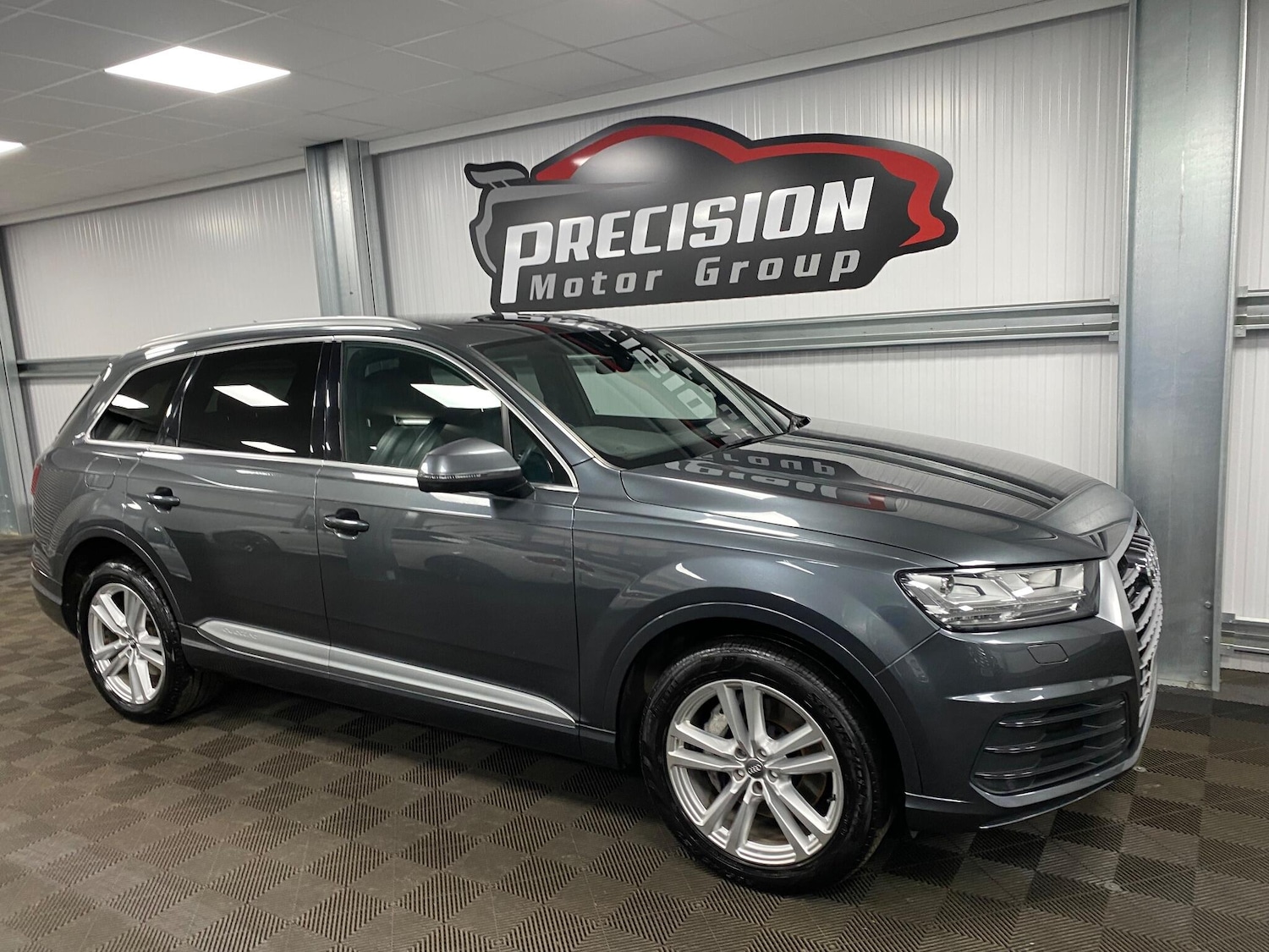 Used Audi Q7 2016 for sale - 76952384: Photo 8