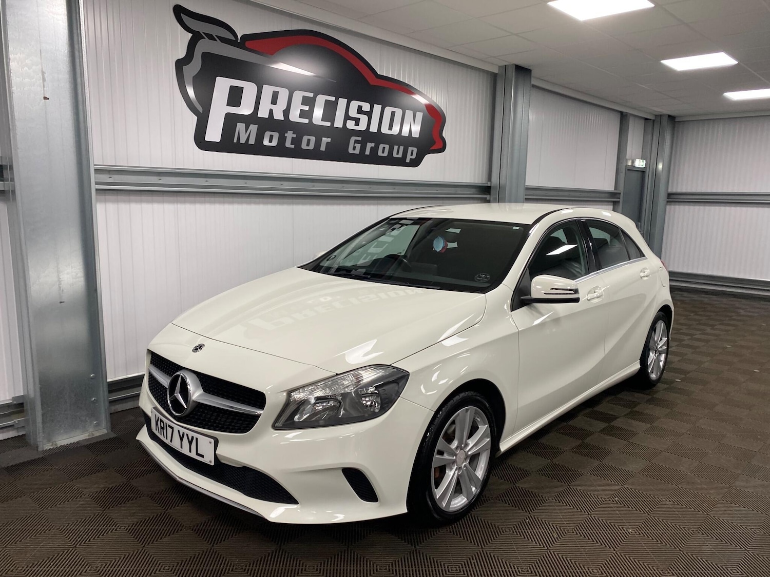 Used Mercedes-Benz A-Class 2017 for sale - 76633138: Photo 10