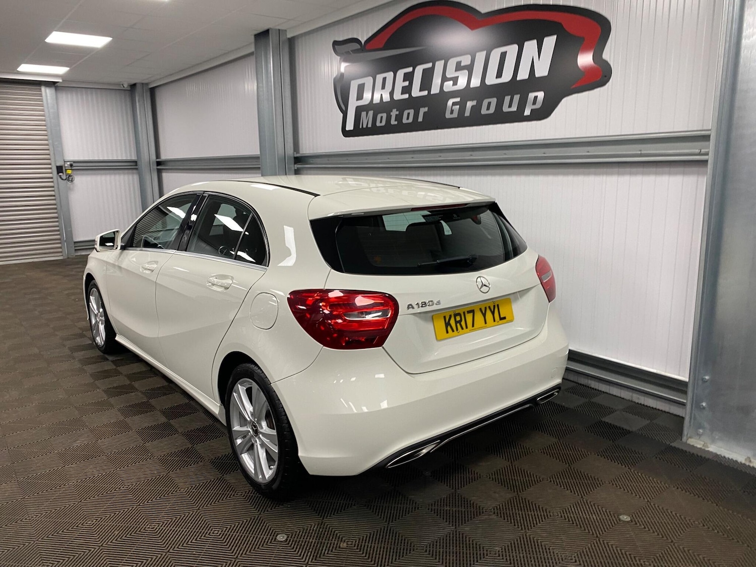 Used Mercedes-Benz A-Class 2017 for sale - 76633138: Photo 13