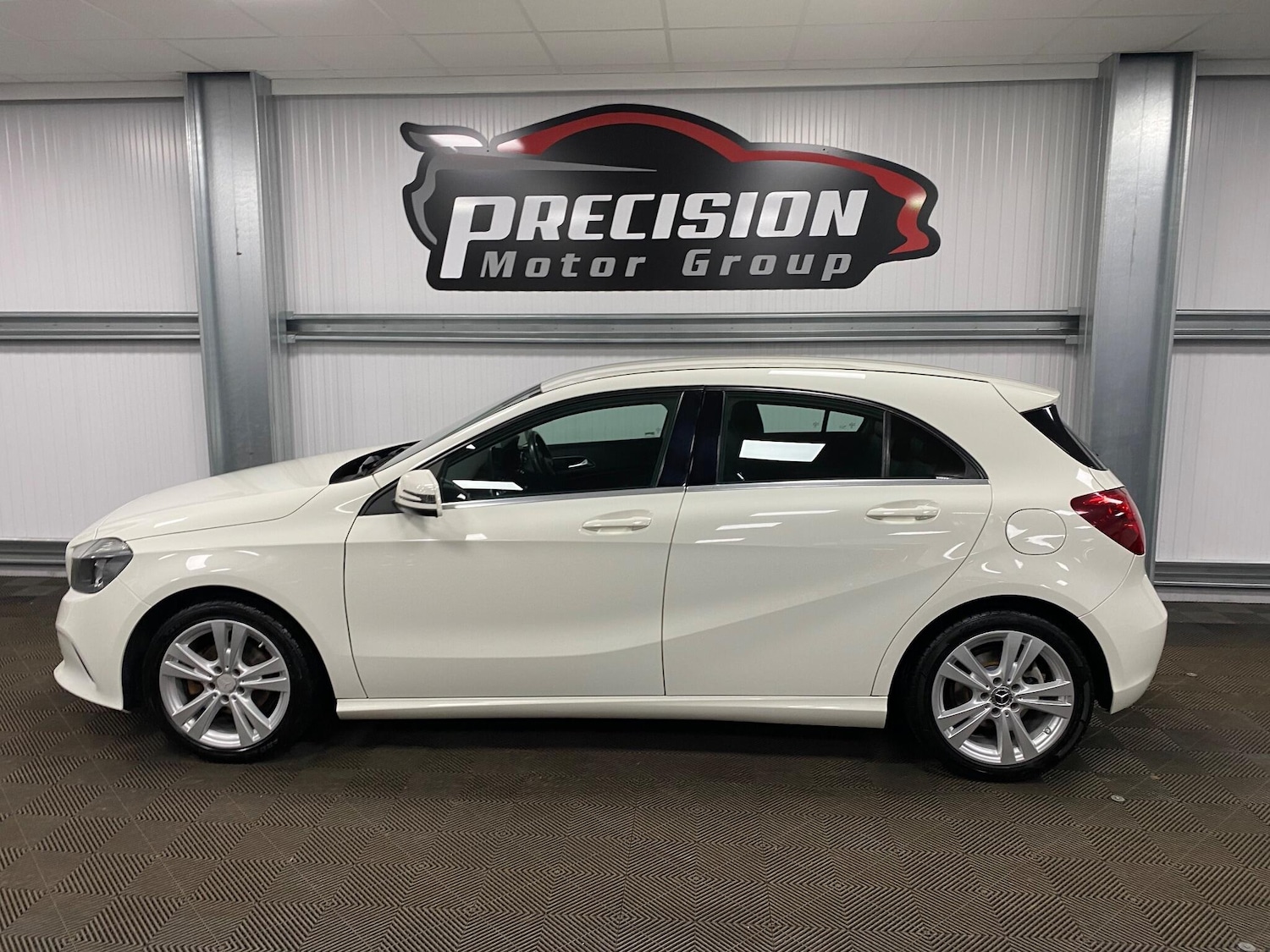 Used Mercedes-Benz A-Class 2017 for sale - 76633138: Photo 16