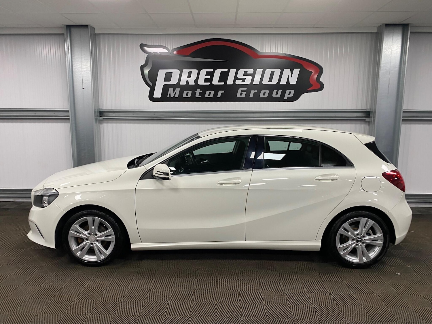 Used Mercedes-Benz A-Class 2017 for sale - 76633138: Photo 18