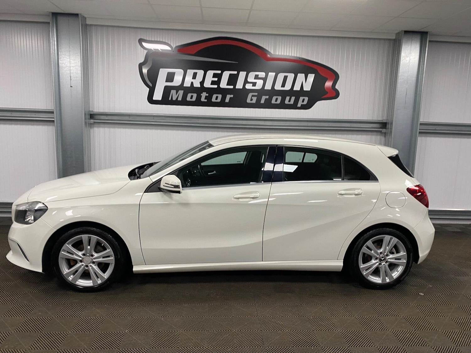 Used Mercedes-Benz A-Class 2017 for sale - 76633138: Photo 19