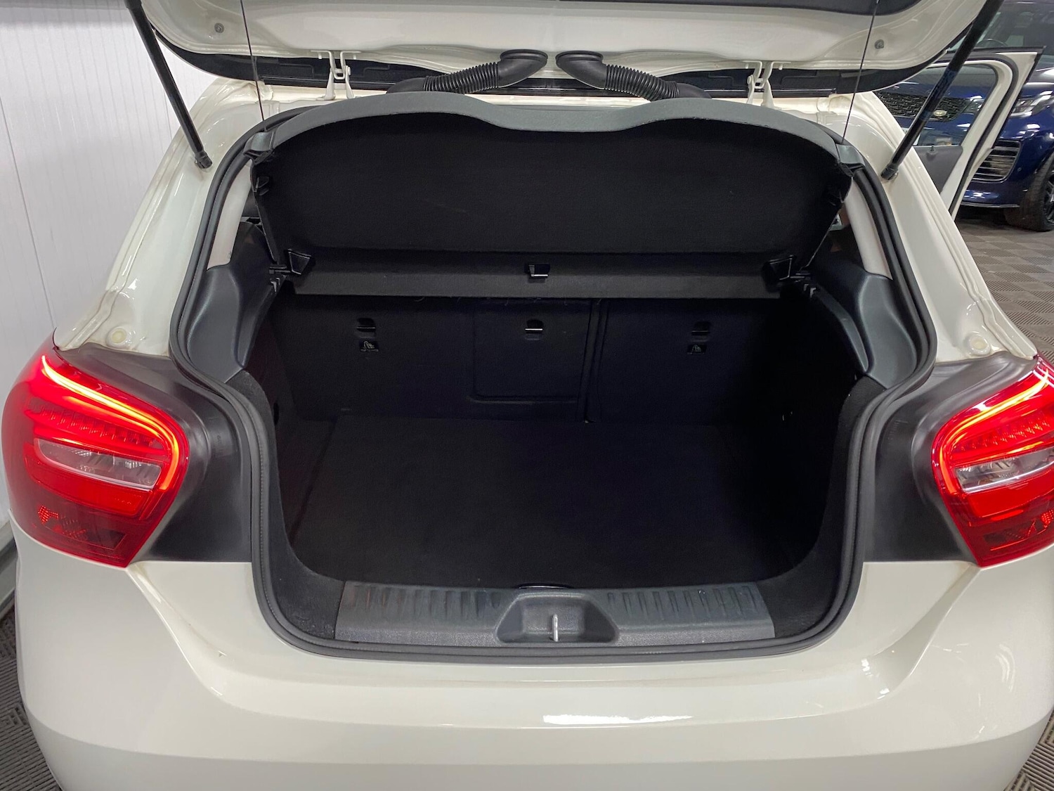 Used Mercedes-Benz A-Class 2017 for sale - 76633138: Photo 50