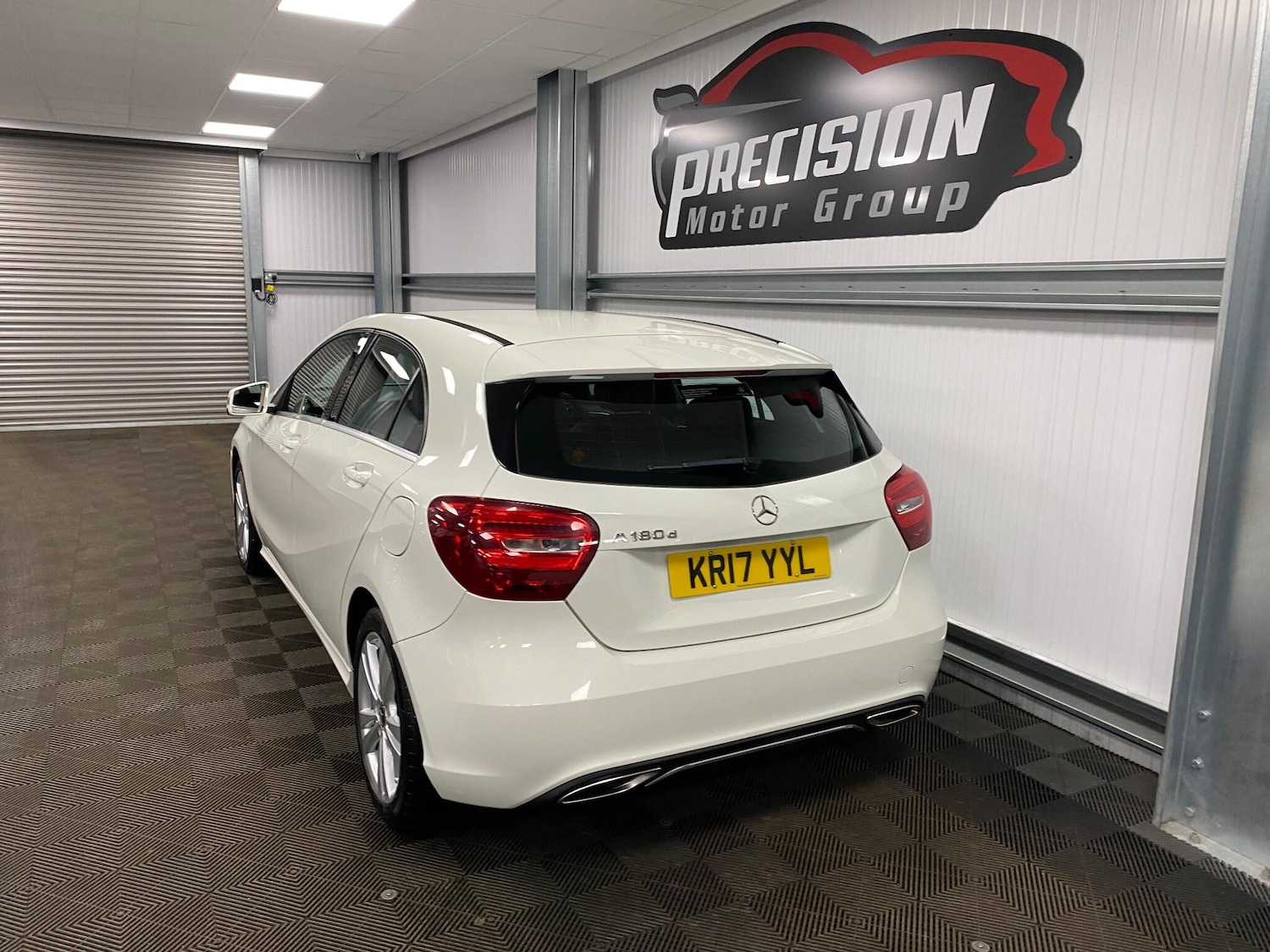 Used Mercedes-Benz A-Class 2017 for sale - 76633138: Photo 7