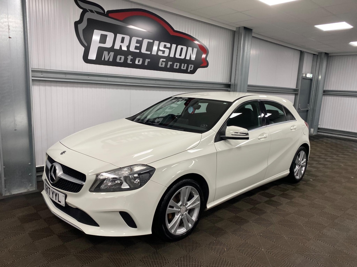Used Mercedes-Benz A-Class 2017 for sale - 76633138: Photo 9