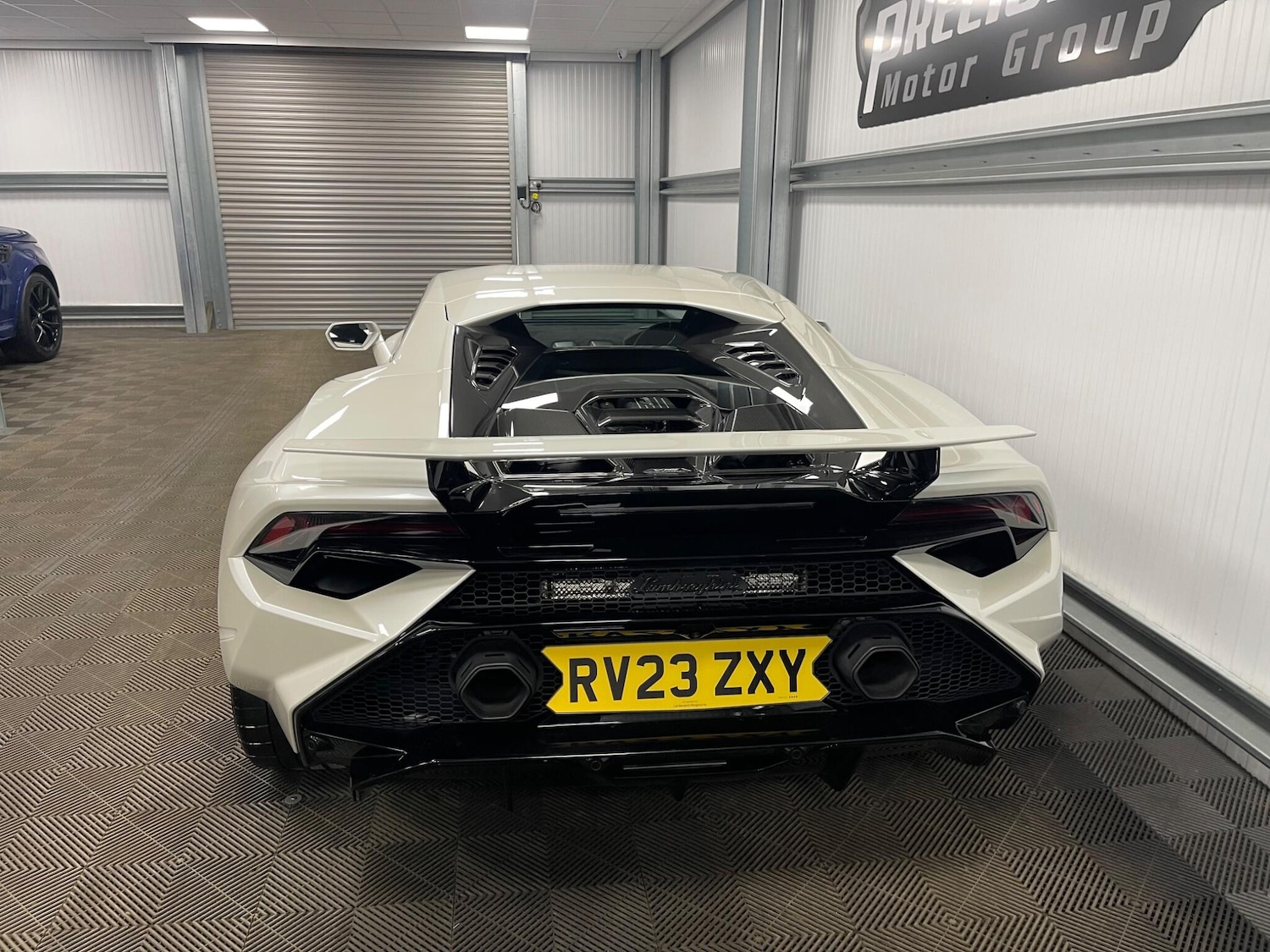 Used Lamborghini Huracan 2023 for sale - 77892365: Photo 16