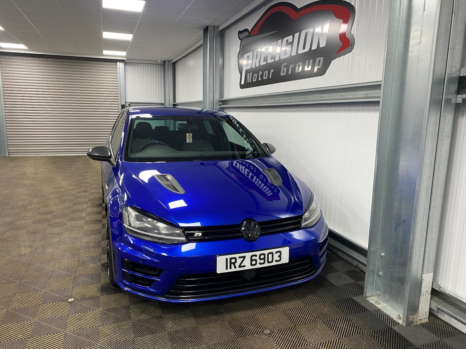 Used Volkswagen Golf 2015 for sale - 77120249: Photo 2