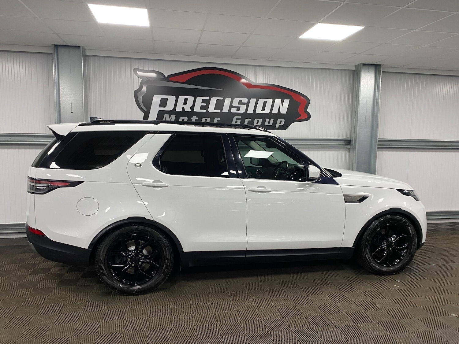 Used Land Rover Discovery 2018 for sale - 77091823: Photo 28