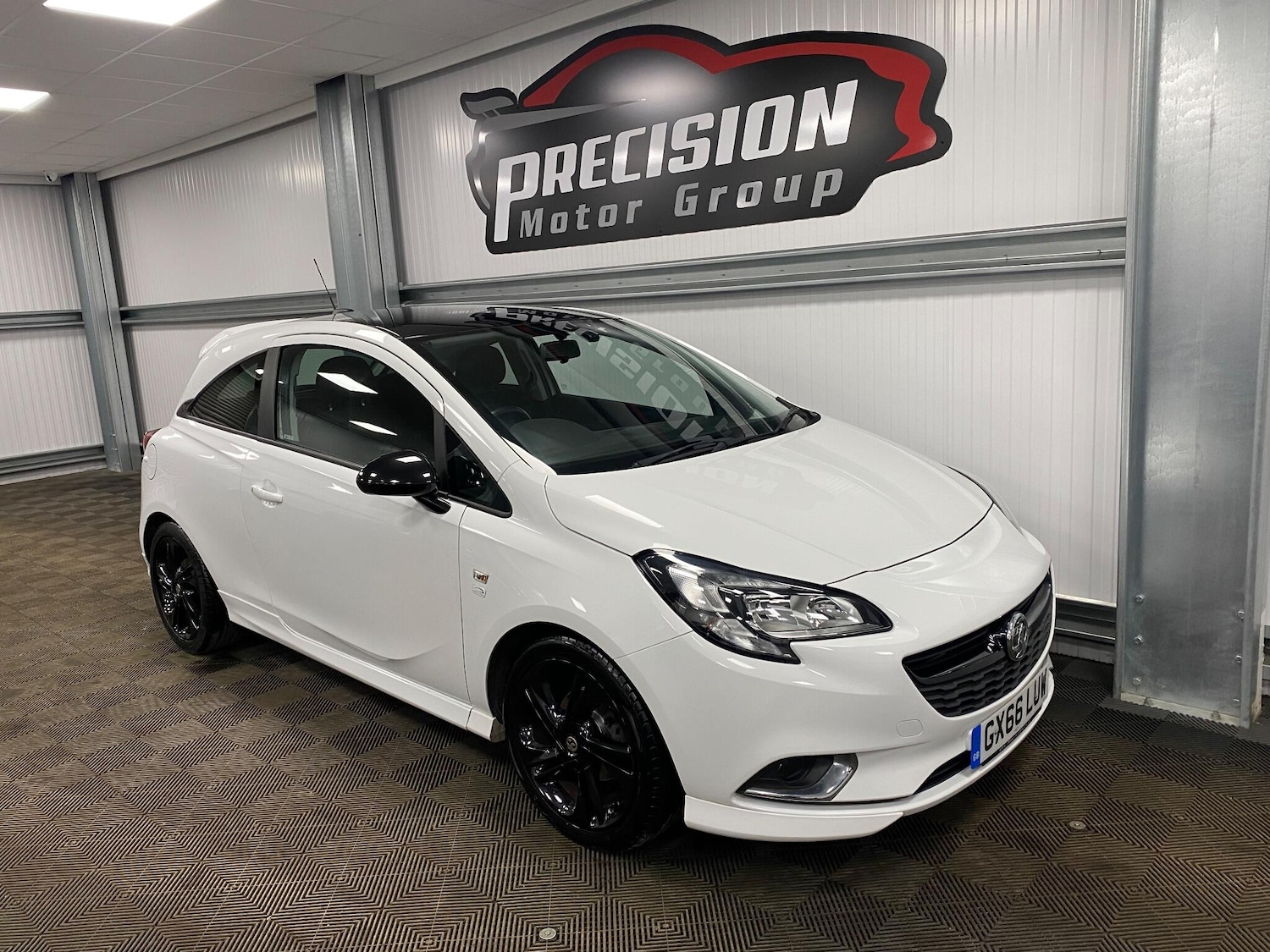 Used Vauxhall Corsa 2016 for sale - 77175573: Photo 2