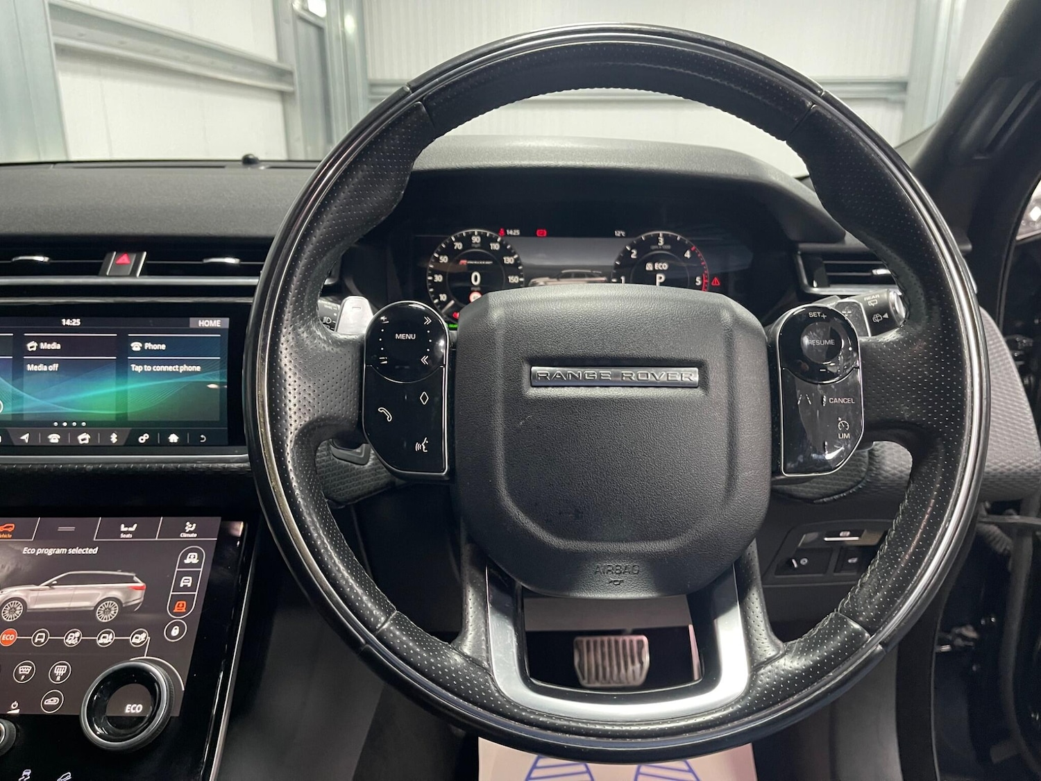 Used Land Rover Range Rover Velar 2018 for sale - 78058851: Photo 32