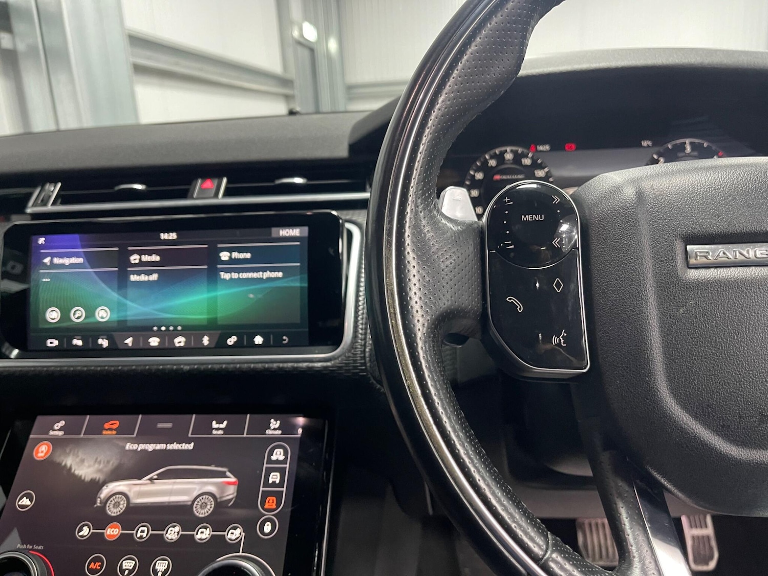 Used Land Rover Range Rover Velar 2018 for sale - 78058851: Photo 35