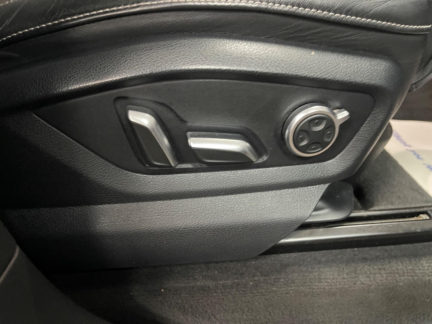 Used Audi Q7 2016 for sale - 77838666: Photo 44